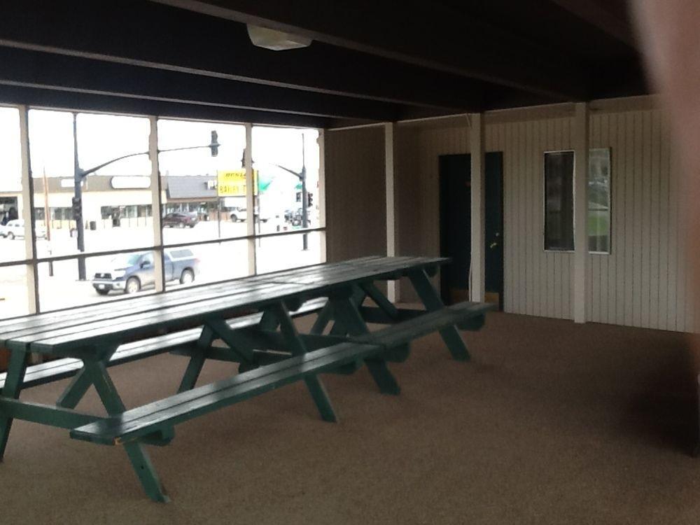 Silver Spur Motel Lander Bagian luar foto